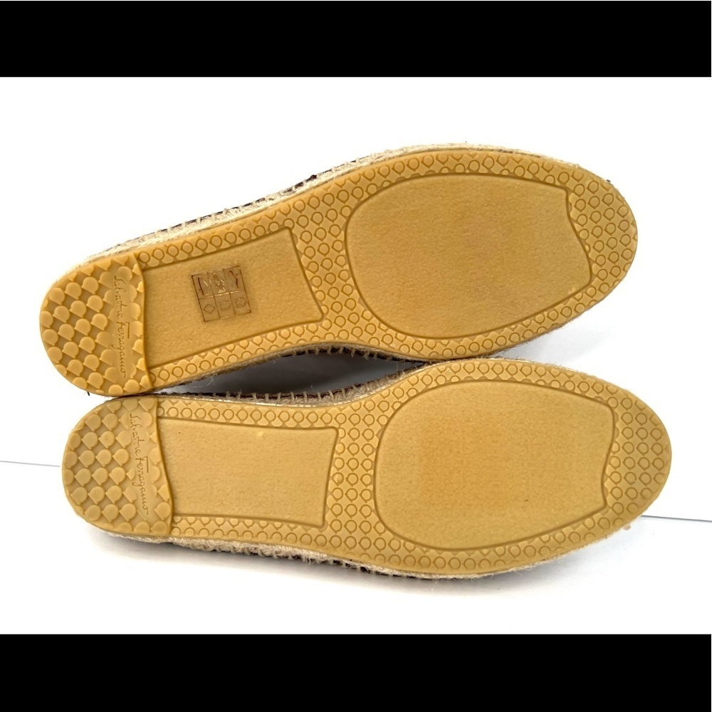 SALVATORE FERRAGAMO Sannio Bow Laser Cut Leather Flat Espadrilles Size 4.5 - Picture 7 of 11